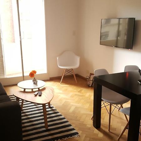 Apartamento Las Heras Buenos Aires Exterior foto